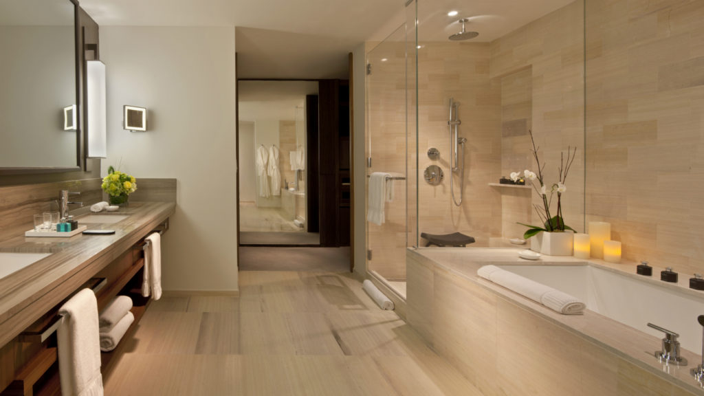 lpnyc-family-bathroom-1680-945-1