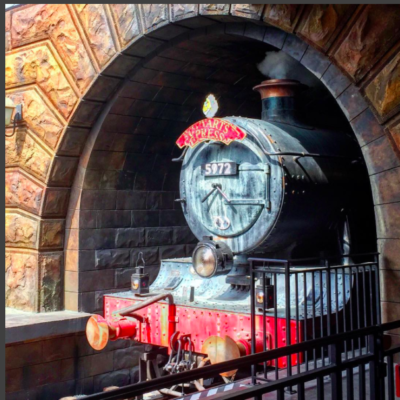 It’s The Hogwarts Express ~ WW