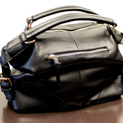 On Purses, Backaches And Heavy Lifting! ~Giveaway